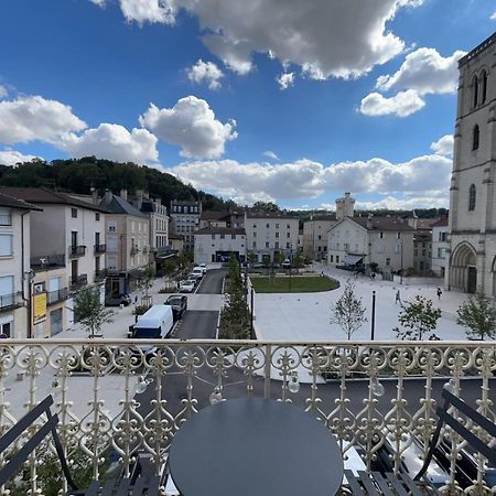 Carnot Place Bourgoin-Jallieu Exterior photo